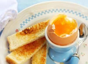 uova-a-colazione